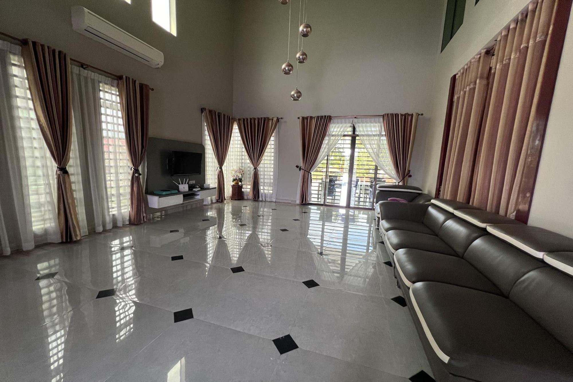 Nurbayu Chalet, Kemaman كوانتان المظهر الخارجي الصورة