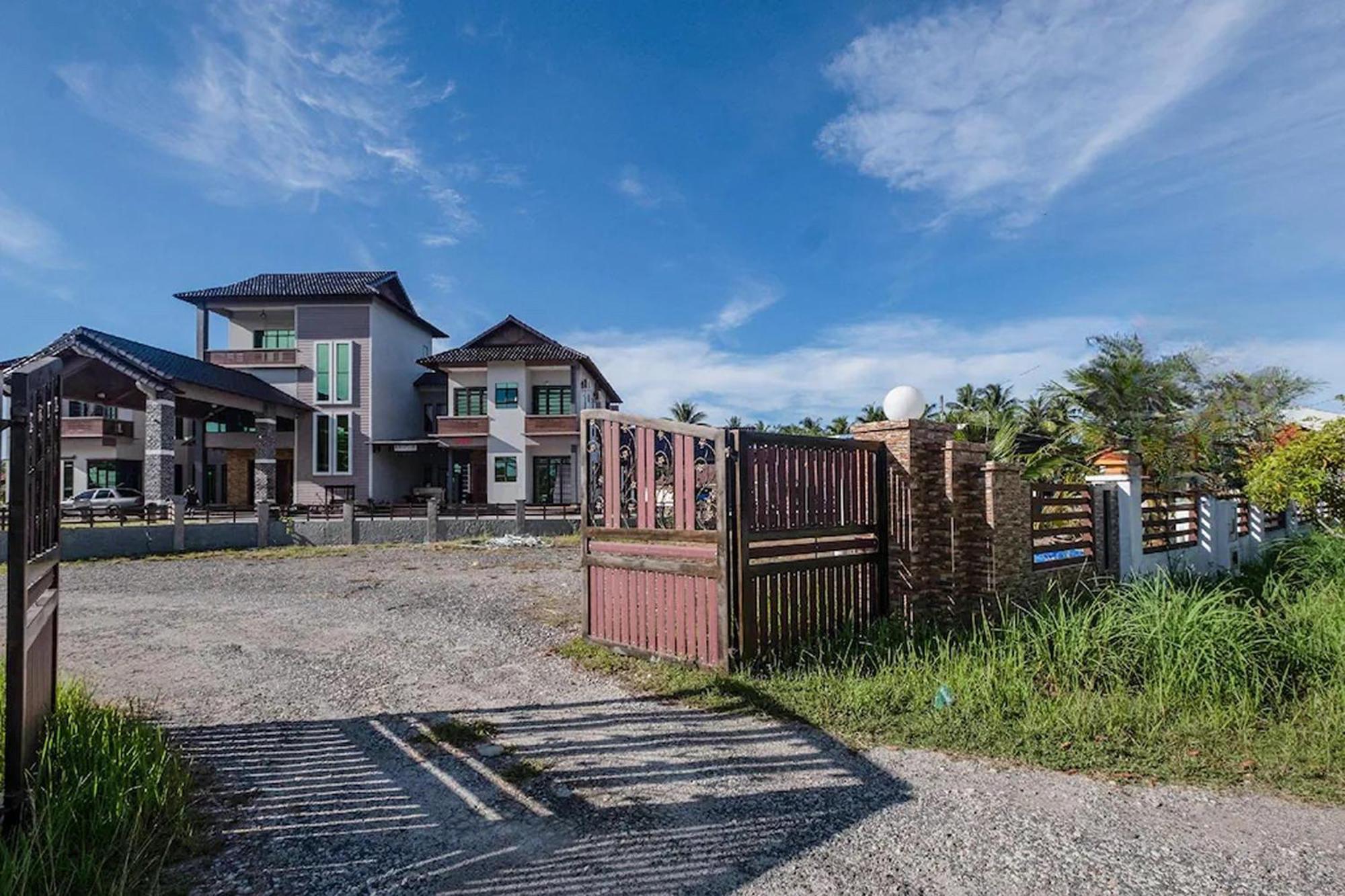 Nurbayu Chalet, Kemaman كوانتان المظهر الخارجي الصورة
