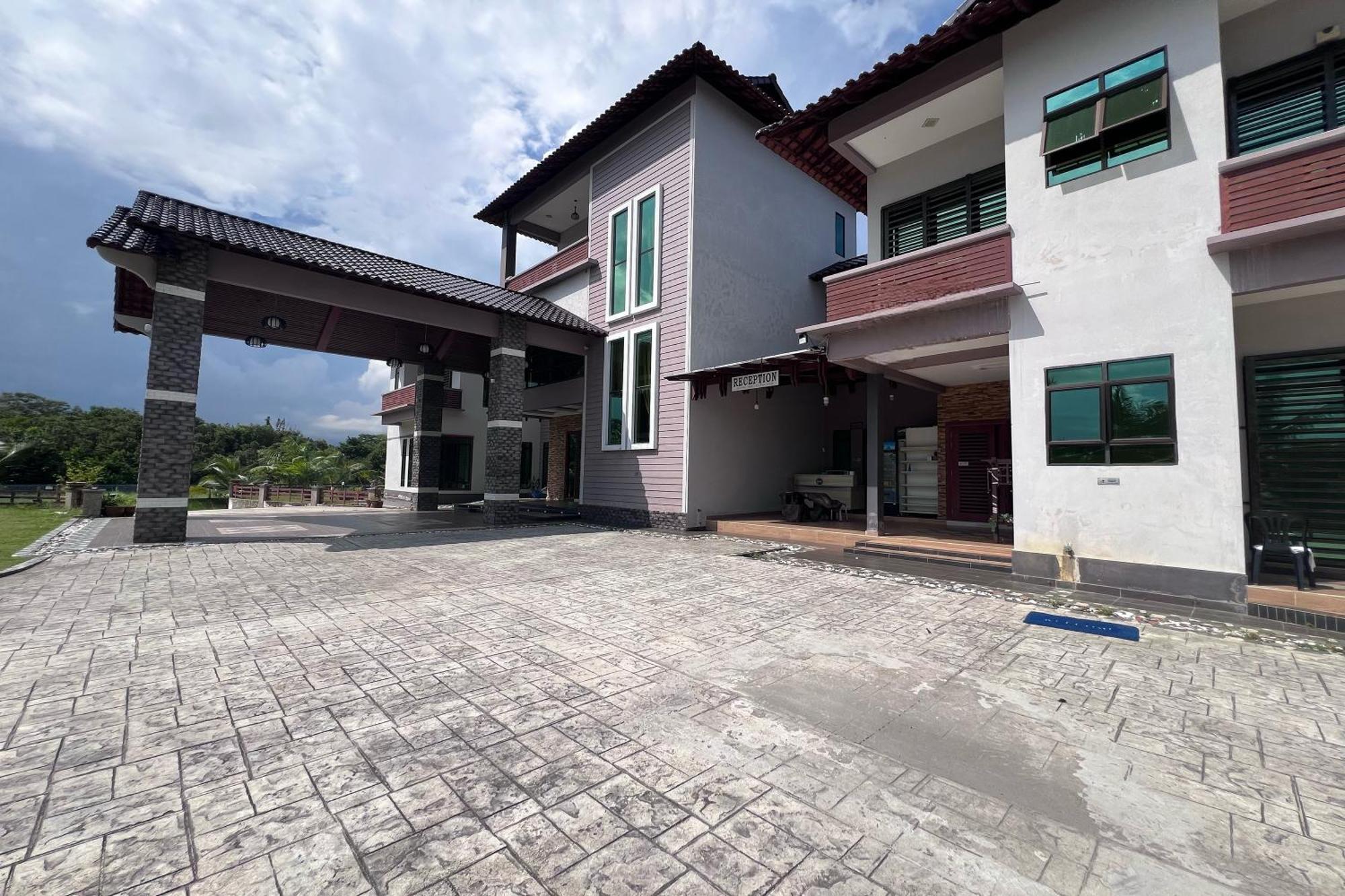 Nurbayu Chalet, Kemaman كوانتان المظهر الخارجي الصورة